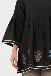 Women's Casual Tops (Black)